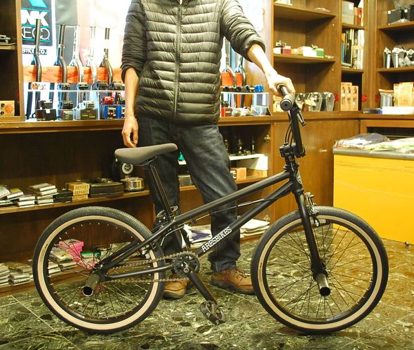 haro downtown dlx 2016